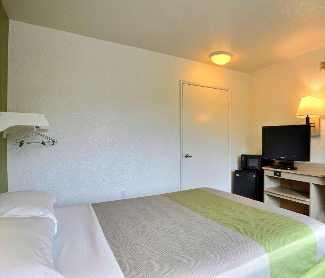 Motel 6-Tumwater, Wa - Olympia Zewnętrze zdjęcie